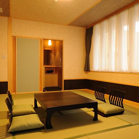 Ooedo Onsen Monogatari Urayasu Mangekyo Exterior foto
